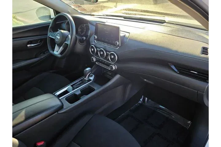 $15990 : Nissan Sentra 2024 SV 4dr Se image 7