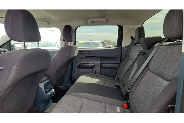 $28445 : Ford Maverick 2023 AWD XLT 4 image 7