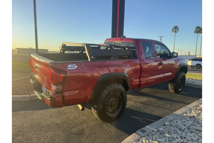 $23900 : Toyota Tacoma 2021 4x4 TRD S image 5