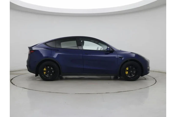 $33998 : Tesla Model Y 2023 AWD Long image 7