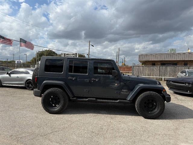 $13495 : 2008 Wrangler Unlimited Sahara image 7