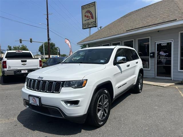 $23900 : 2019 Grand Cherokee Limited 2 image 1