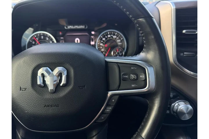 2022 RAM 1500 Big Horn Crew C image 10