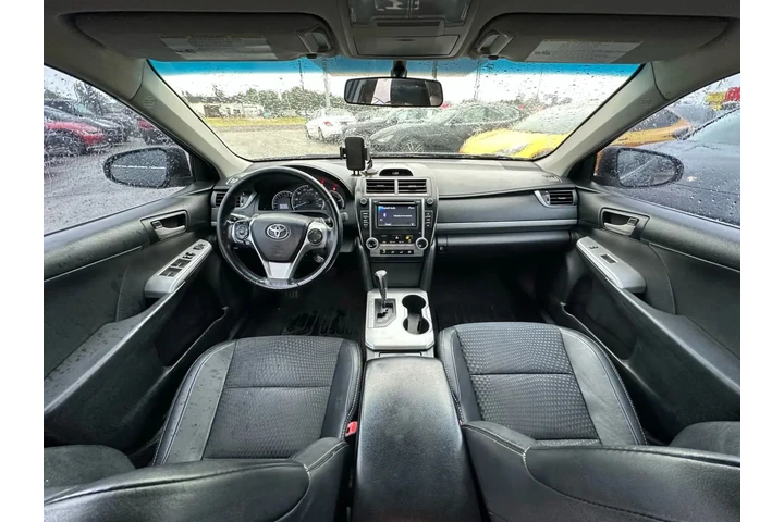 2013 TOYOTA CAMRY SE SEDAN 4D image 5