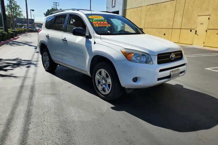 $1500 : Rav4 image 2