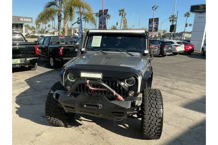 $18822 : Jeep Wrangler Unlimited 2015 image 1