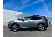 $15997 : Nissan Rogue 2021 SV 4dr Cro thumbnail