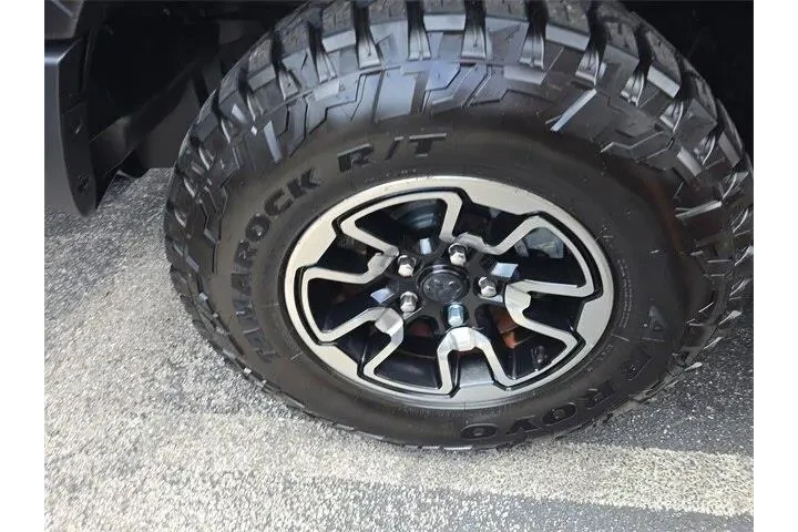 $24990 : Ram 1500 2018 4x4 Rebel 4dr image 9