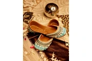 Discover the Elegance of jutti en Hartford