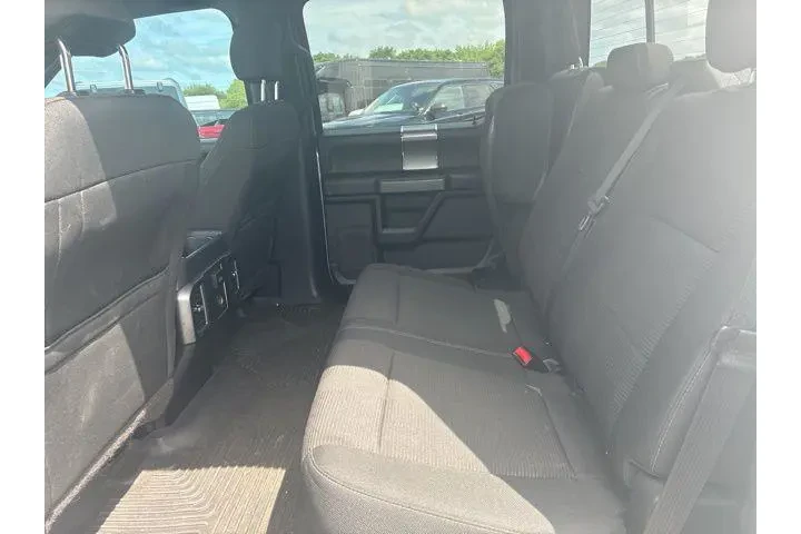 $29992 : Ford F-150 2016 4x4 King Ran image 6