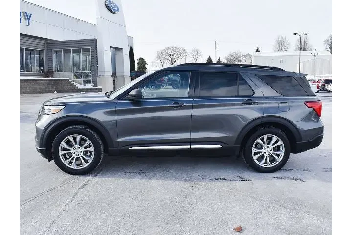 $23995 : Ford Explorer 2020 AWD XLT 4 image 2