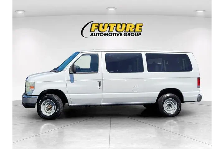 $17988 : Ford E-Series 2013 E-350 SD image 10