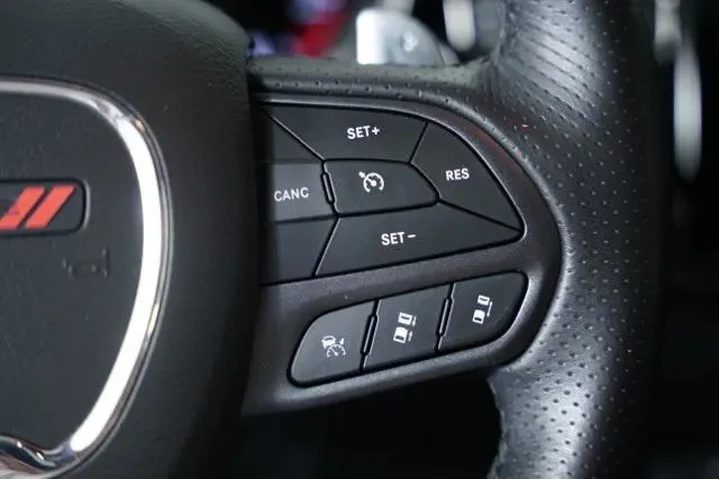 $30779 : Dodge Durango 2022 AWD GT 4d image 6