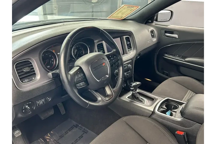 $25405 : Dodge Charger 2023 GT 4dr Se image 10
