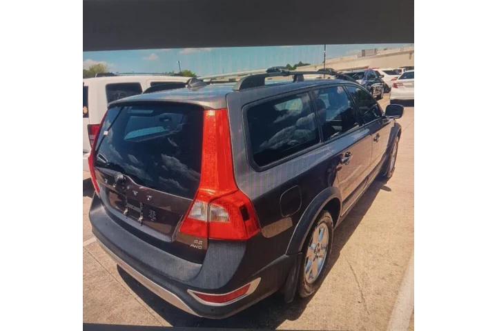 $7495 : 2008 XC70 image 3