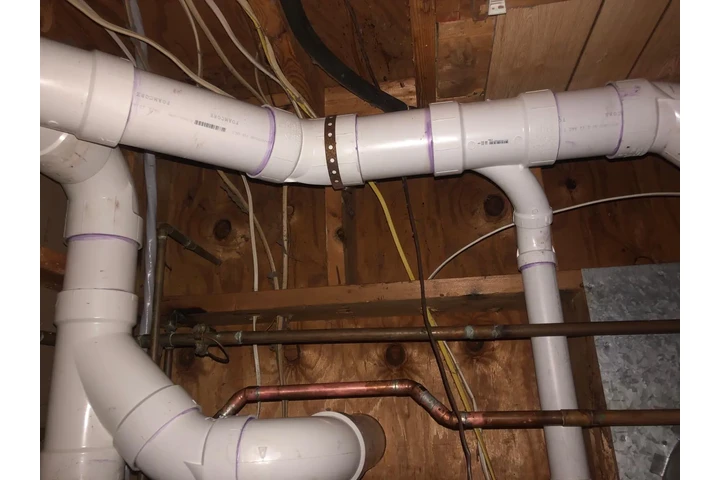 Plomero a su cervicio image 6