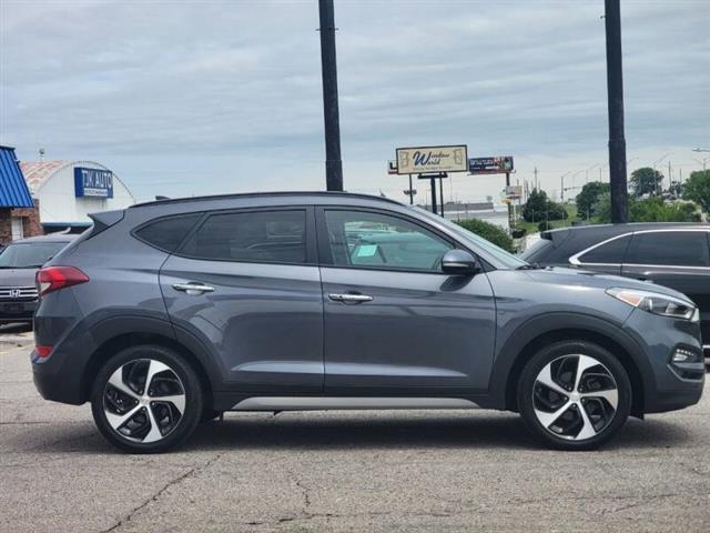 $14990 : 2018 Tucson Limited image 9