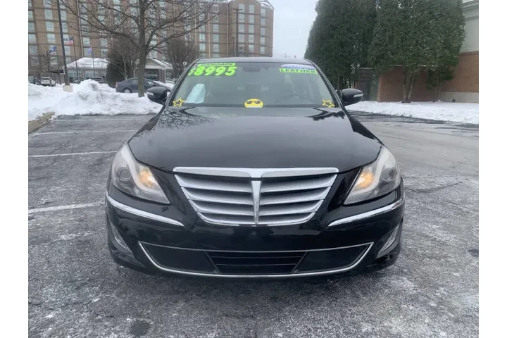 $8995 : 2014 Genesis 5.0L R-Spec image 9