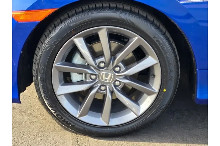 $19294 : Honda Civic 2019 EX 2dr Coup image 9