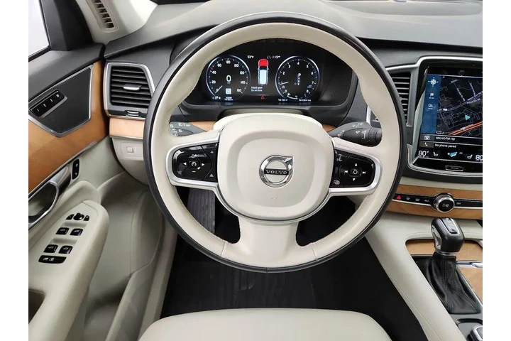 $34998 : Volvo XC90 2022 AWD T6 Momen image 10