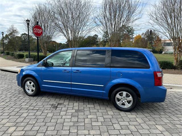 $3500 : 2008 Grand Caravan SXT image 10