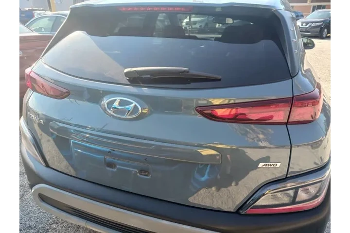 $17500 : 2022 Kona SEL image 9