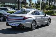 $23500 : Hyundai SONATA 2023 SEL 4dr thumbnail