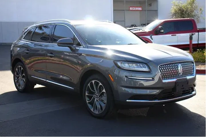 $39854 : Lincoln Nautilus 2023 AWD Re image 8