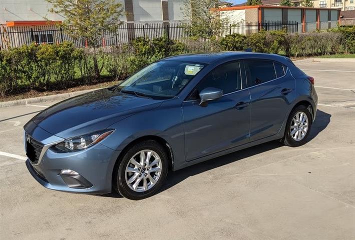 $5500 : 2014 Mazda Mazda3 Grand Tourin image 2