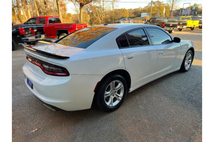 $16999 : 2021 Charger SXT image 5