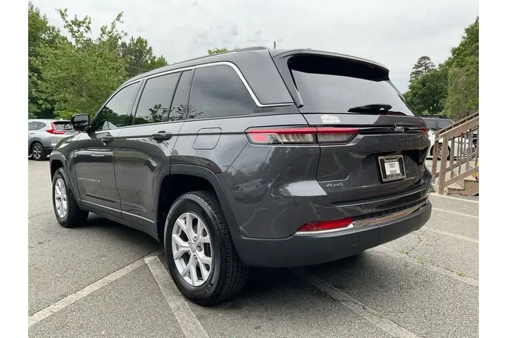 $26985 : Jeep Grand Cherokee 2022 4x4 image 7