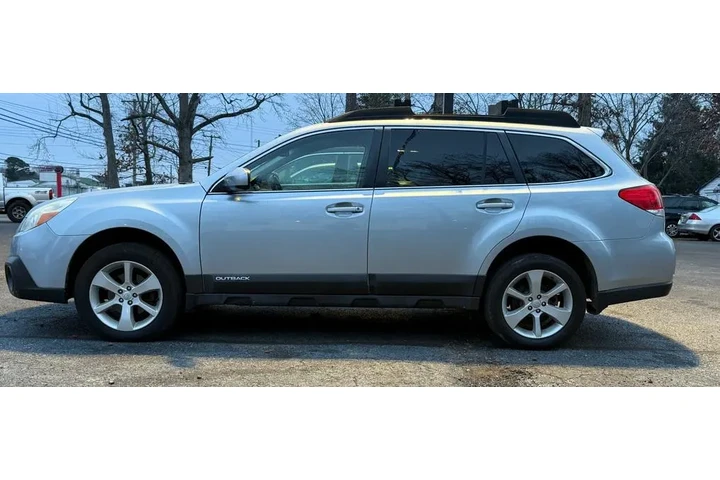$7999 : 2013 Outback image 4