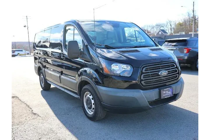 $19958 : Ford Transit 2019 150 3dr SW image 1