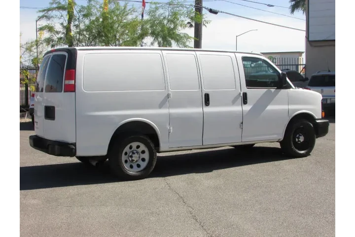 $14900 : 2012 Express 1500 image 3