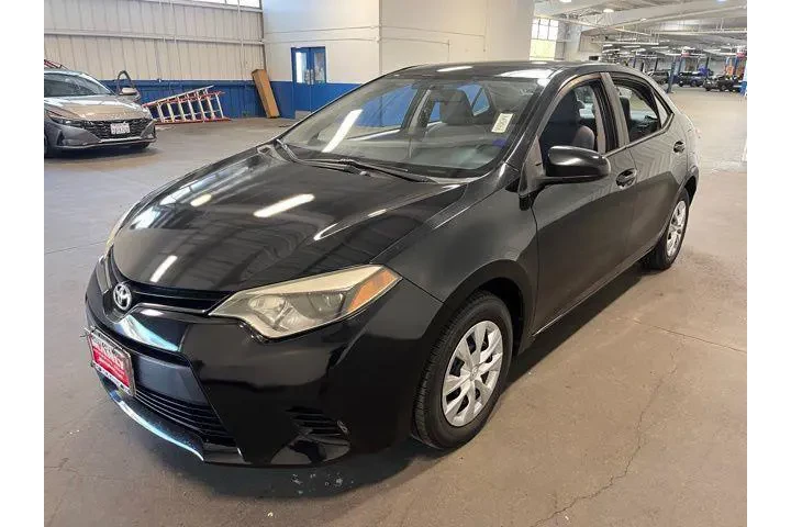 $13863 : Toyota Corolla 2015 L 4dr Se image 7