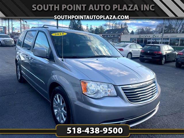 $9900 : 2014 Town & Country image 1