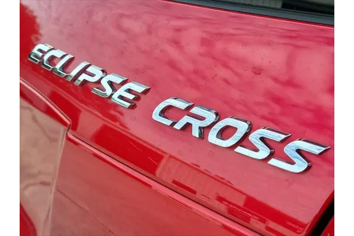 $13988 : Mitsubishi Eclipse Cross 201 image 7