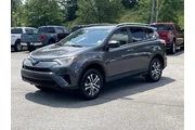 Toyota RAV4 2018 LE 4dr SUV en Atlanta