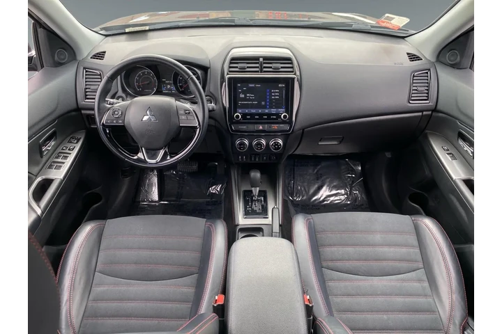 $25217 : Mitsubishi Outlander Sport 2 image 10