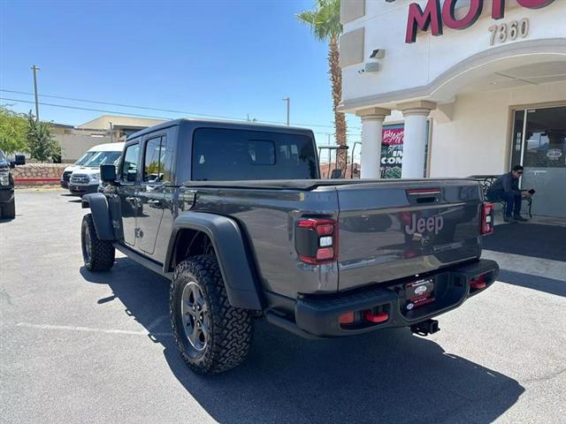 $48995 : Pre-Owned 2020 Gladiator Rubi image 8