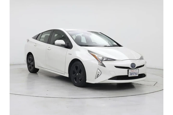 $15998 : Toyota Prius 2016 Four Touri image 1