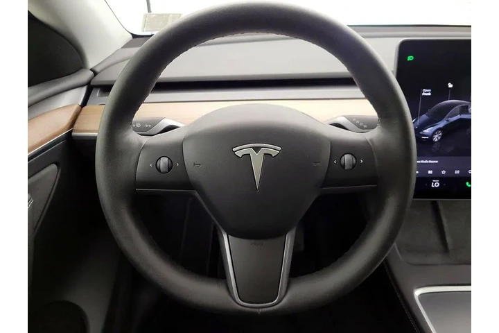 $34998 : Tesla Model Y 2024 Long Rang image 10