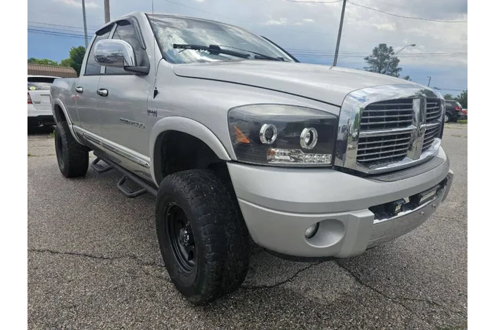 $10000 : 2006 Ram 2500 Laramie image 6