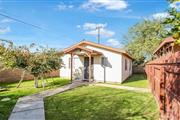 Lovely just remodeled 4 bedroo en Los Angeles