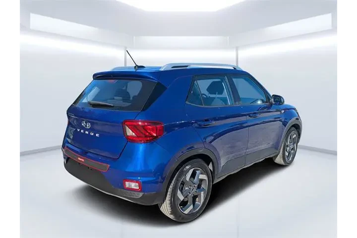 $17000 : Hyundai VENUE 2023 SEL 4dr C image 3