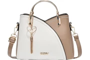Taller bolsos en cuero thumbnail