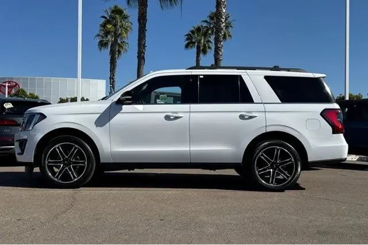 $39700 : Ford Expedition 2021 4x4 Lim image 9