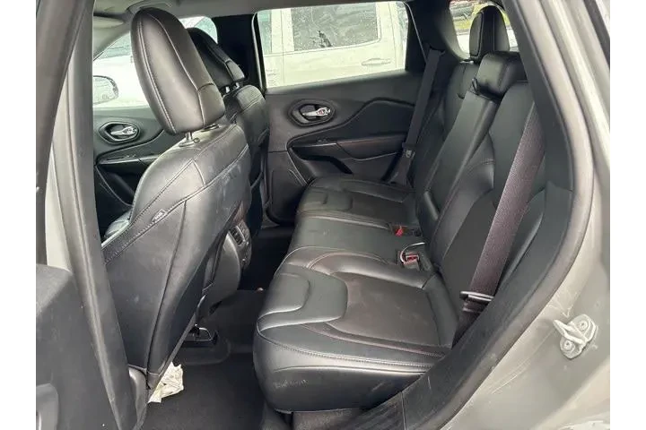 $24877 : Jeep Cherokee 2022 4x4 Trail image 5