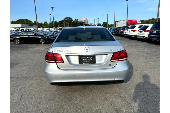 $11980 : 2014 Mercedes-Benz E-Class 4d image 3