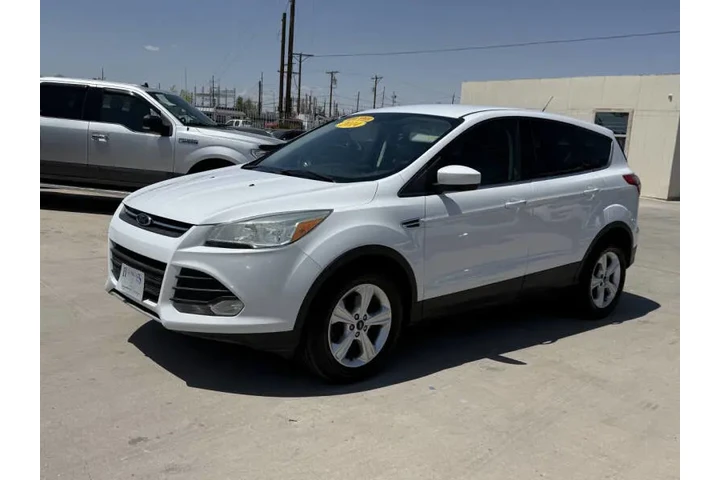 $7900 : 2014 Escape SE image 4